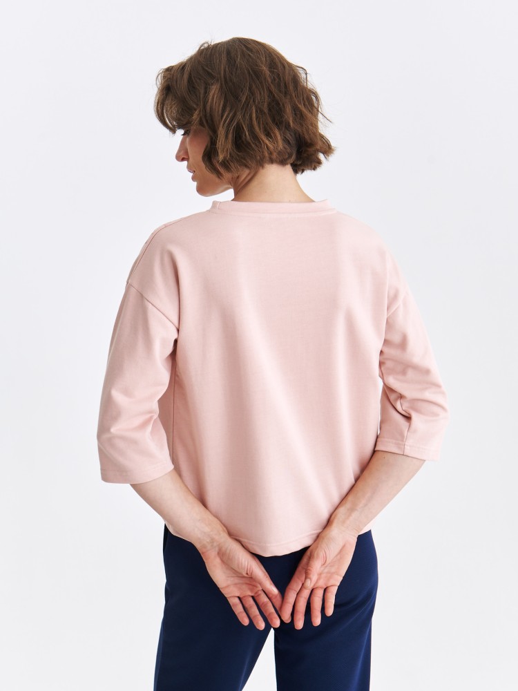 Bluza różowa z ozdobną aplikacją