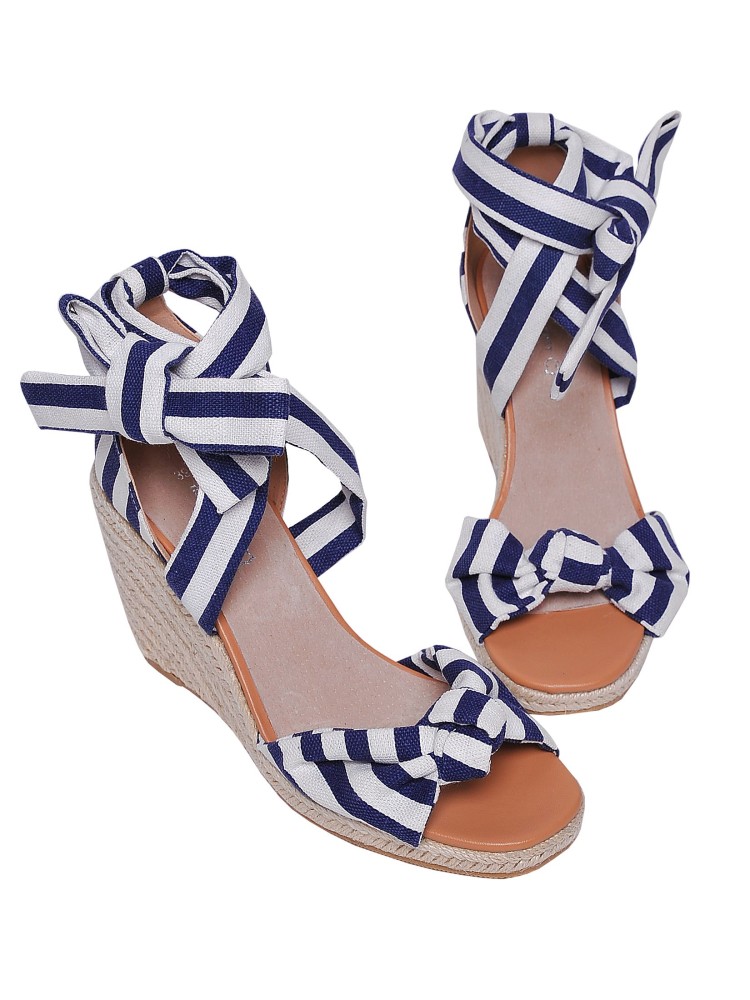 Espadryle na koturnie 