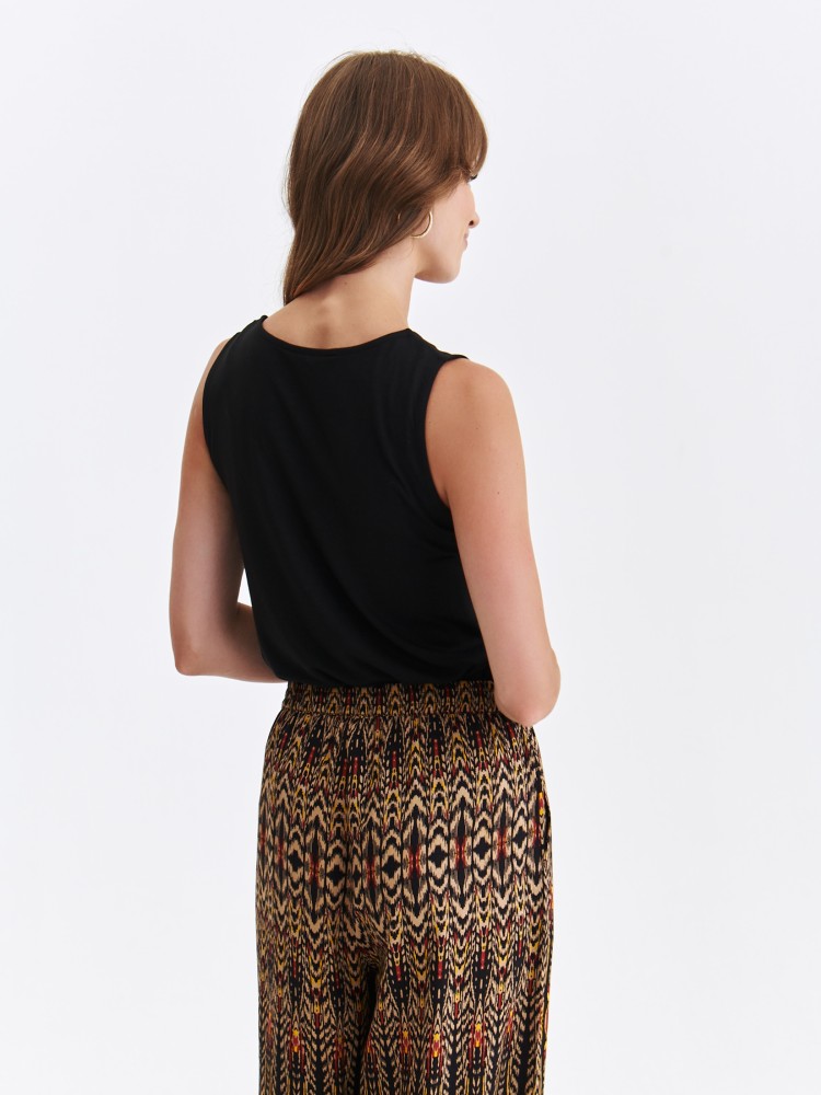 Czarna bluzka damska bez rękawów