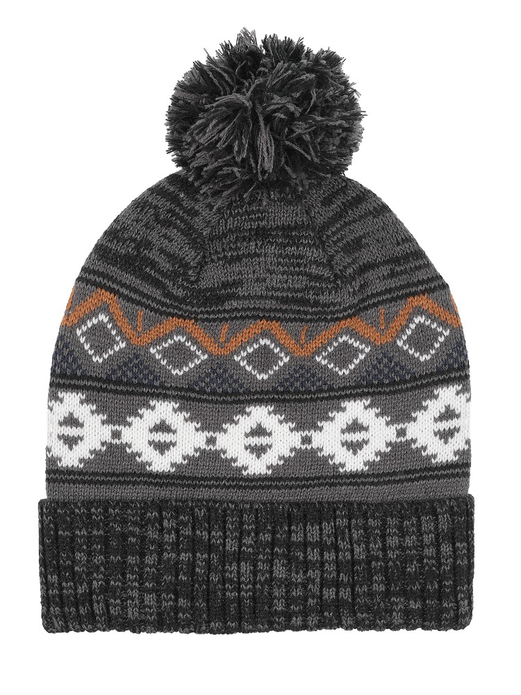 Czapka w norweskim stylu z pomponem