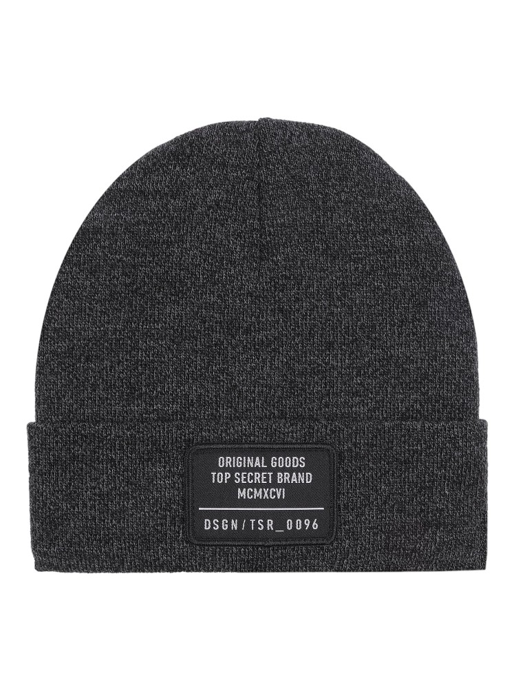 Czapka beanie z naszywką