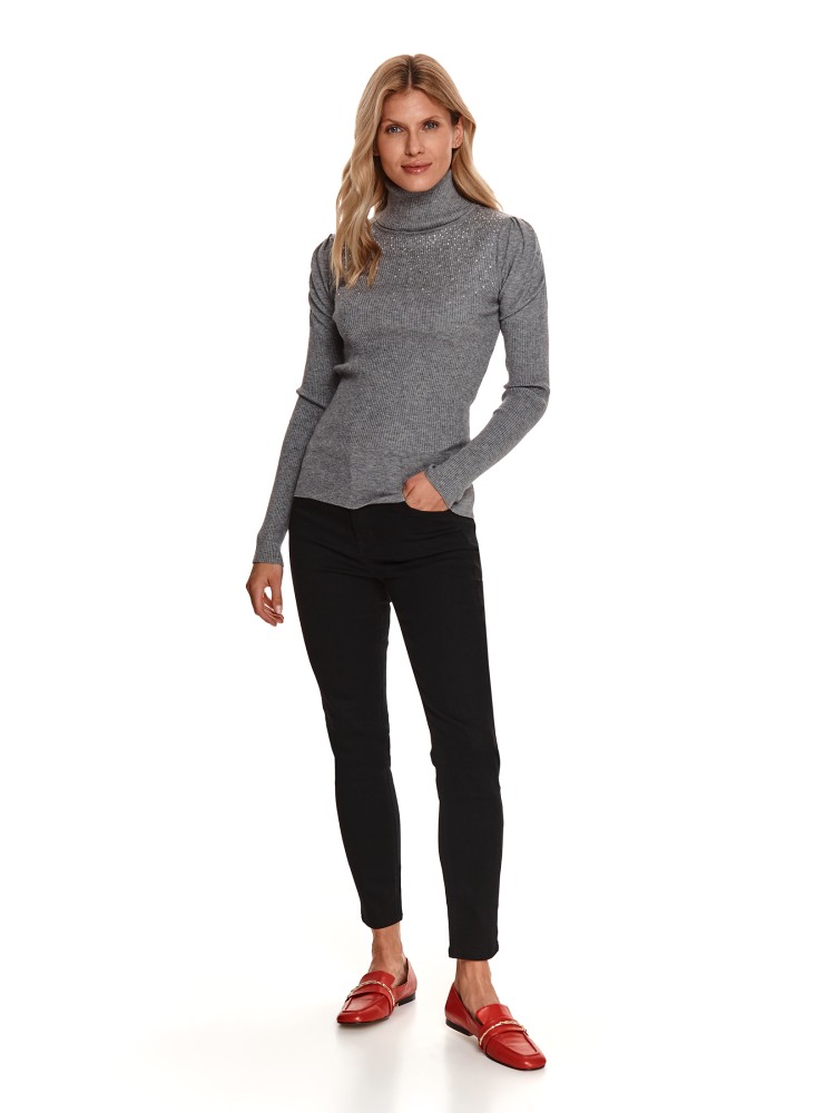 Sweter z golfem i kryształkami Sweter z golfem i kryształkami