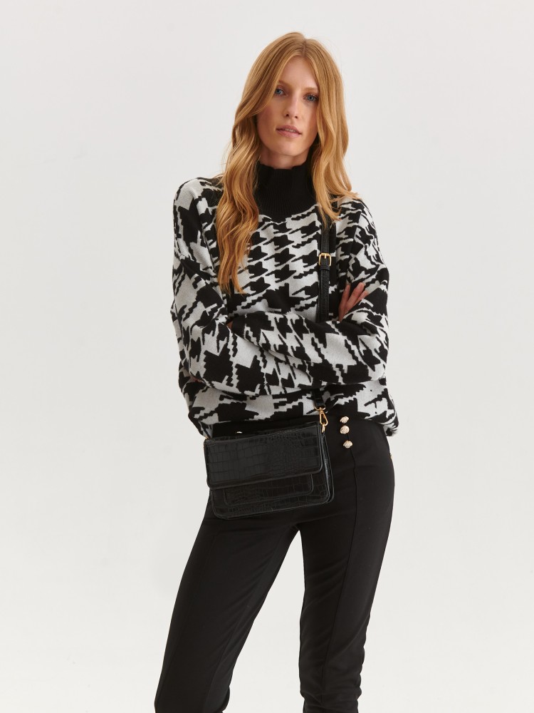 Pudełkowy golf damski w pepitkę