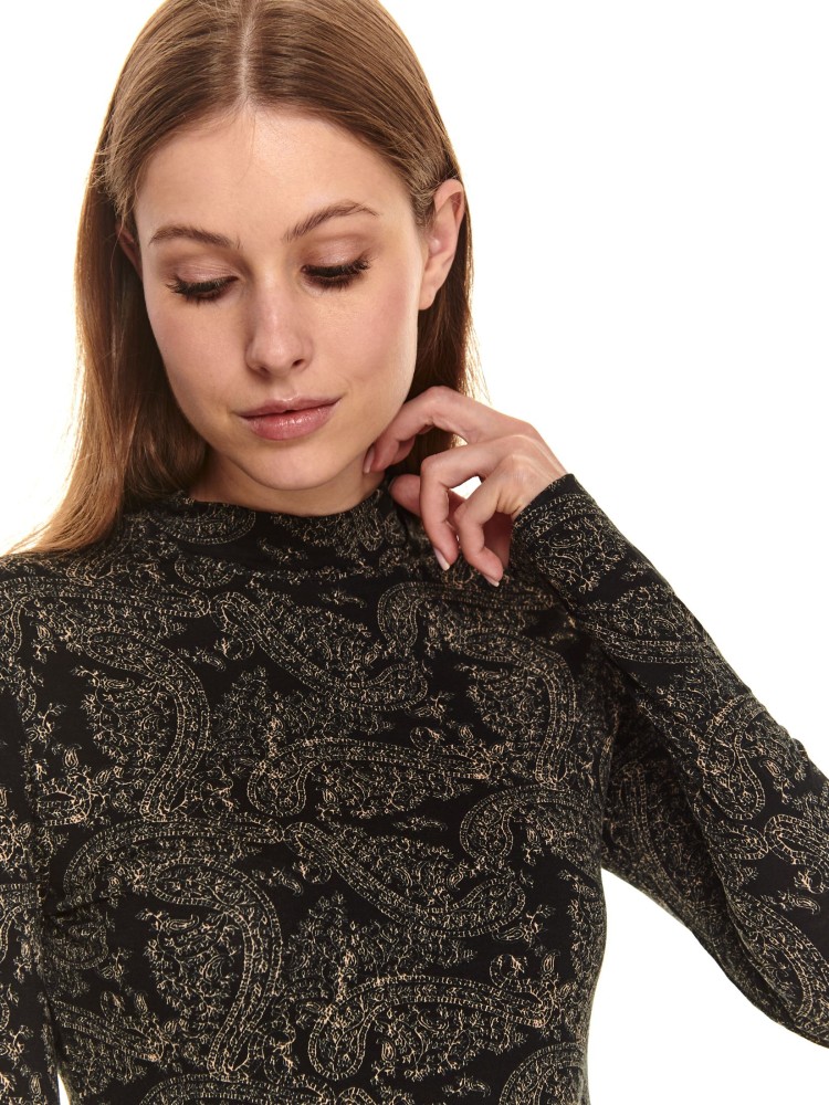 Obcisły golf damski z drobnym wzorem