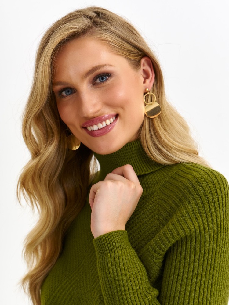 Sweter z golfem o ciekawym splocie Sweter z golfem o ciekawym splocie