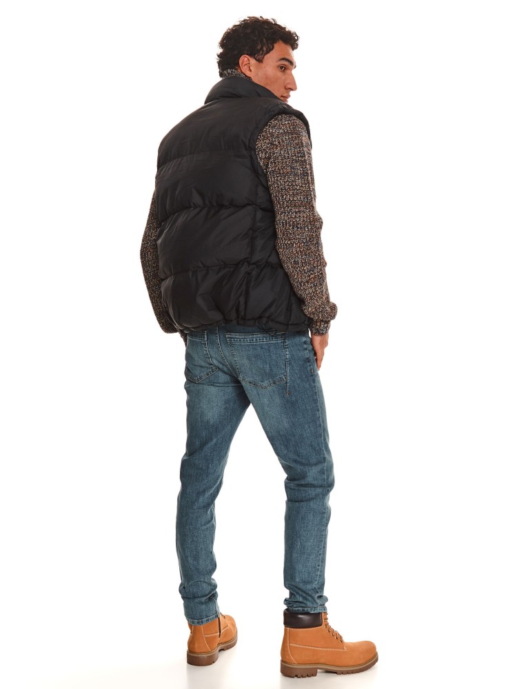 Pikowana kamizelka ze stójką