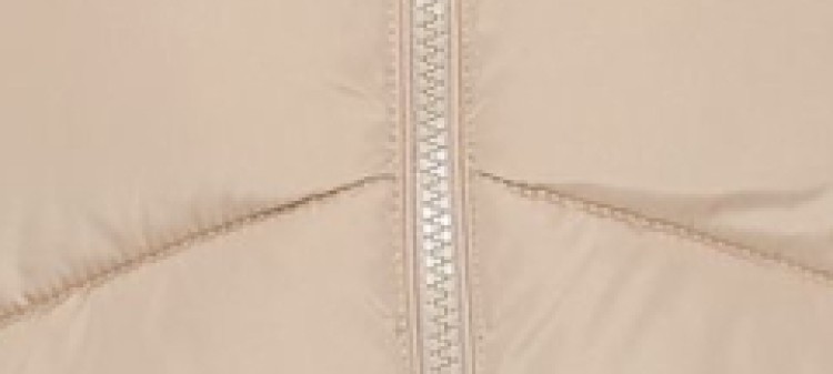 Beżowa pikowana kamizelka 