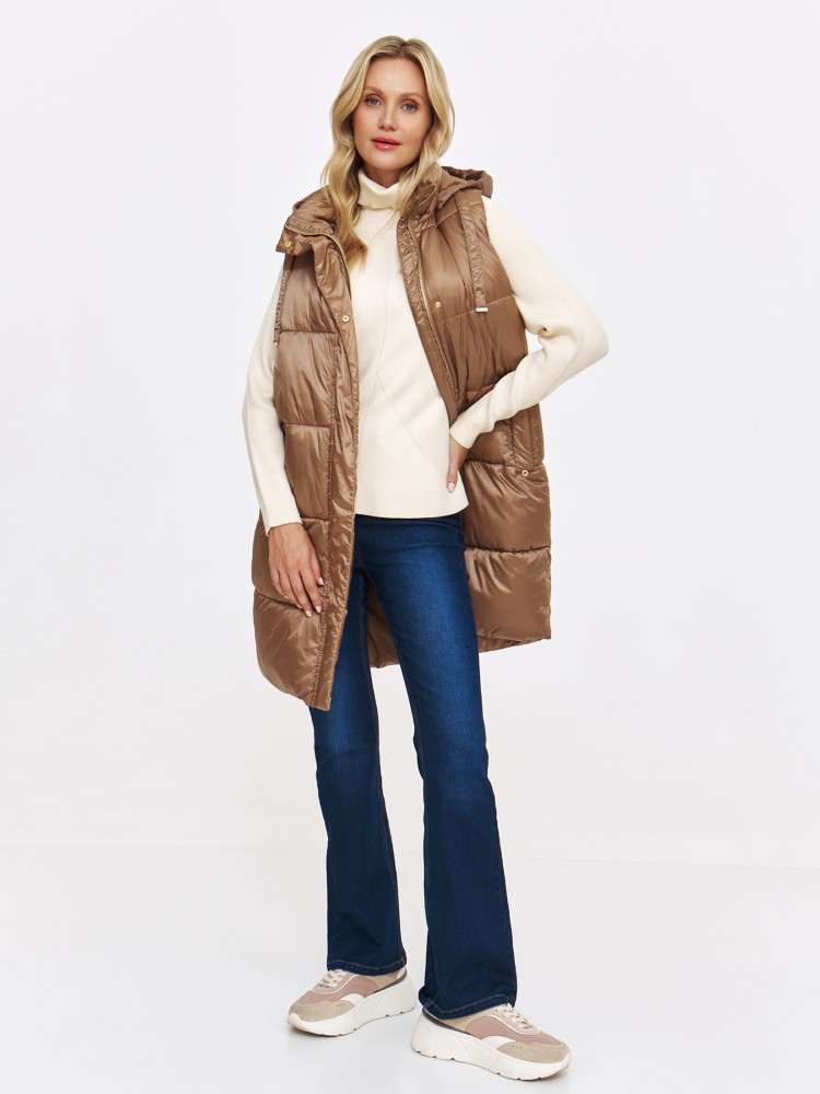 Długa beżowa pikowana kamizelka damska