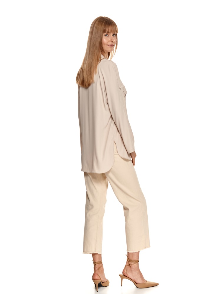 Luźna koszula z rozszerzanymi rękawami