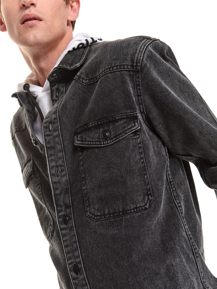 Kurtka koszulowa z grubego denimu