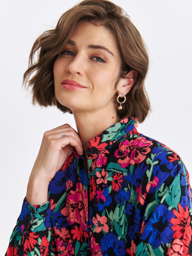 Koszula damska w kolorowe kwiaty