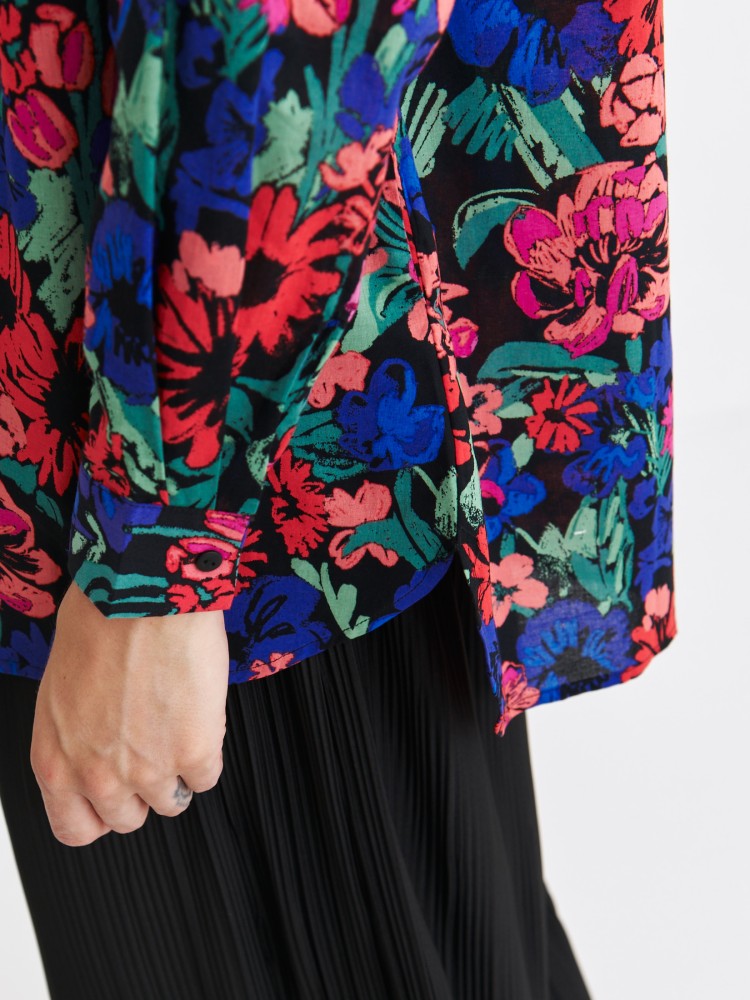 Koszula damska w kolorowe kwiaty