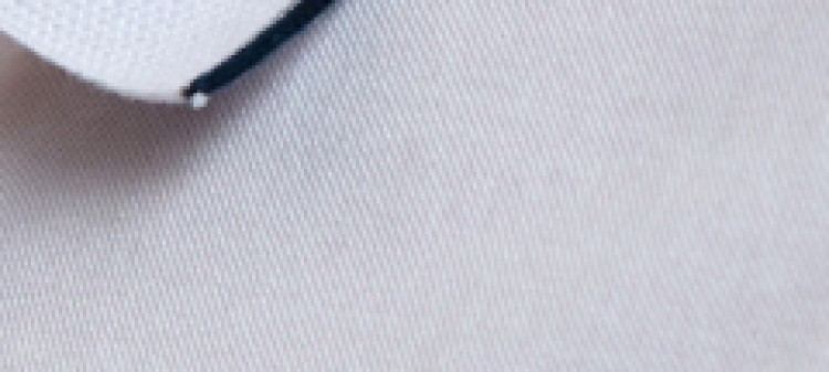 T-shirt polo ze ściągaczem