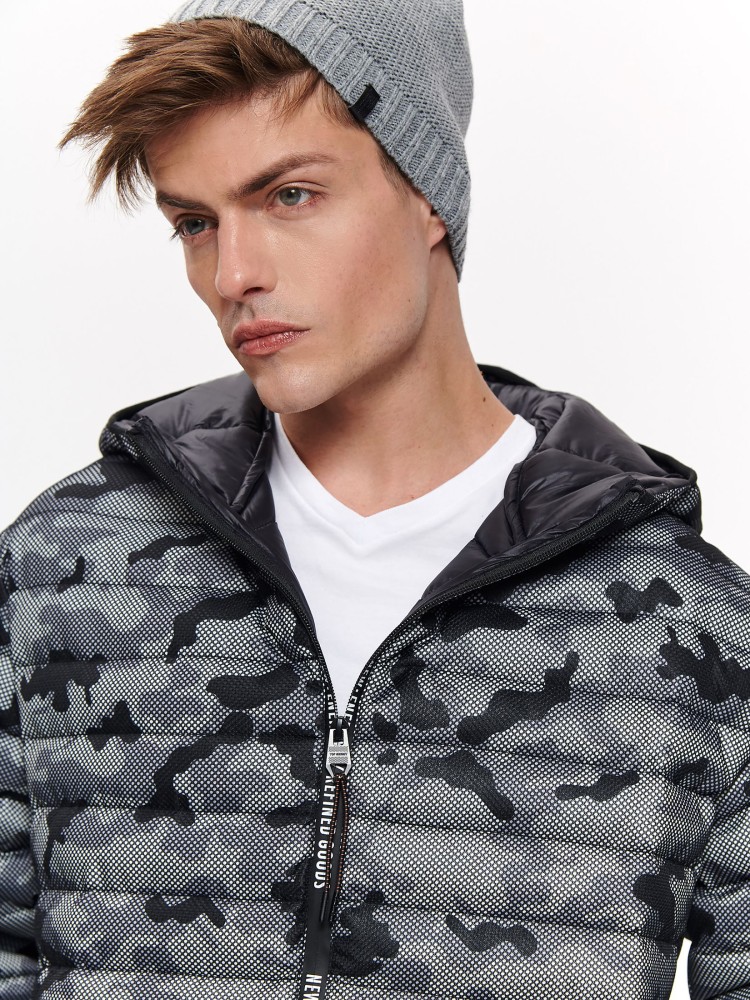 Kurtka we wzór moro 