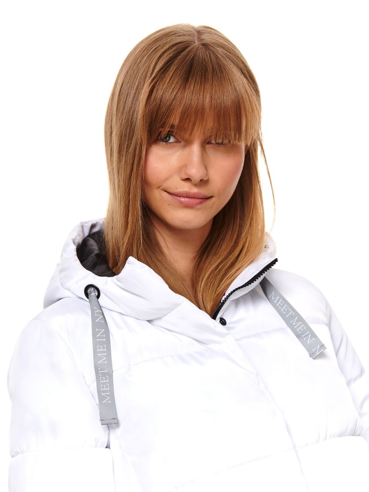 Pikowana kurtka z odblaskowymi taśmami