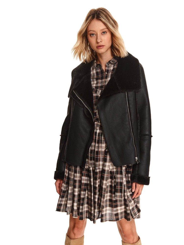 Krótka kurtka ze skóry ekologicznej z futerkiem