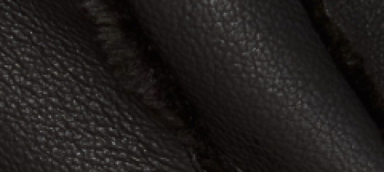 Krótka kurtka ze skóry ekologicznej z futerkiem