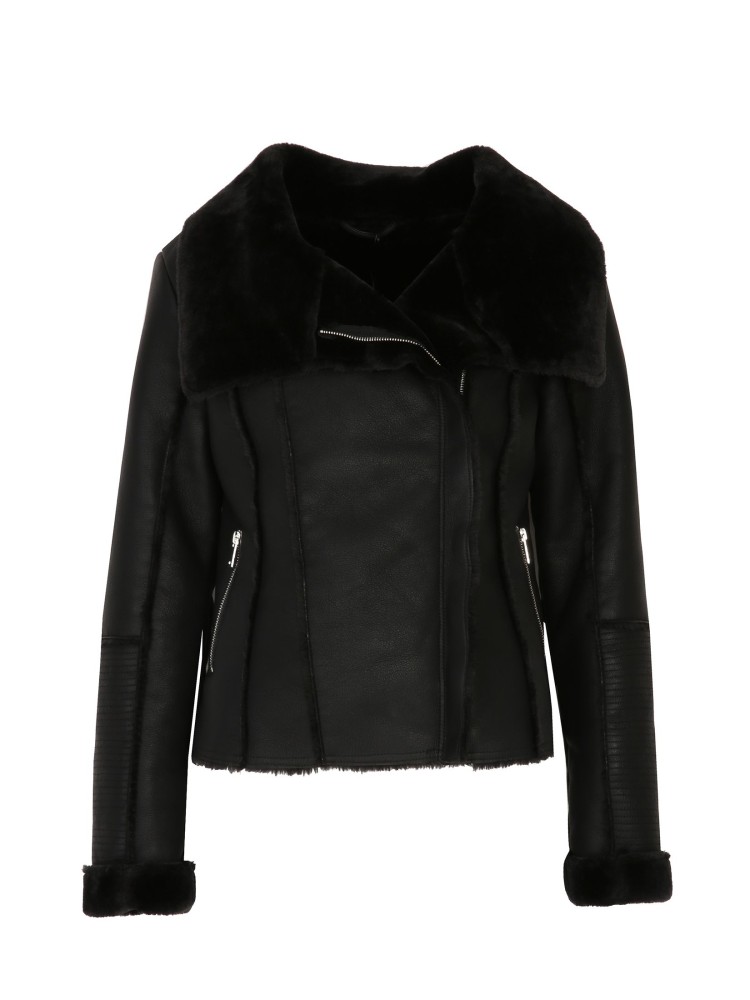Krótka kurtka ze skóry ekologicznej z futerkiem