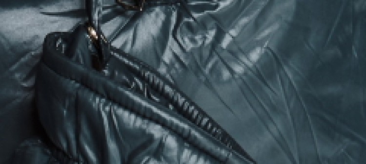 Dłuższa kurtka z rękawiczkami