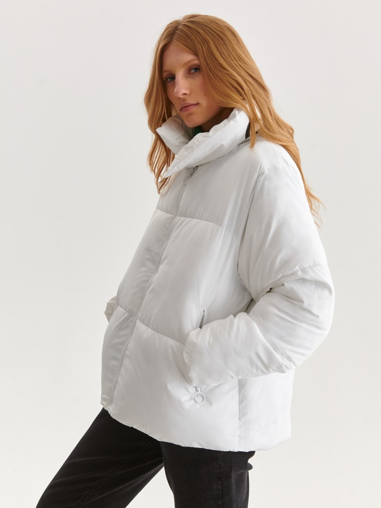 Krótka kurtka z napisem Krótka kurtka z napisem