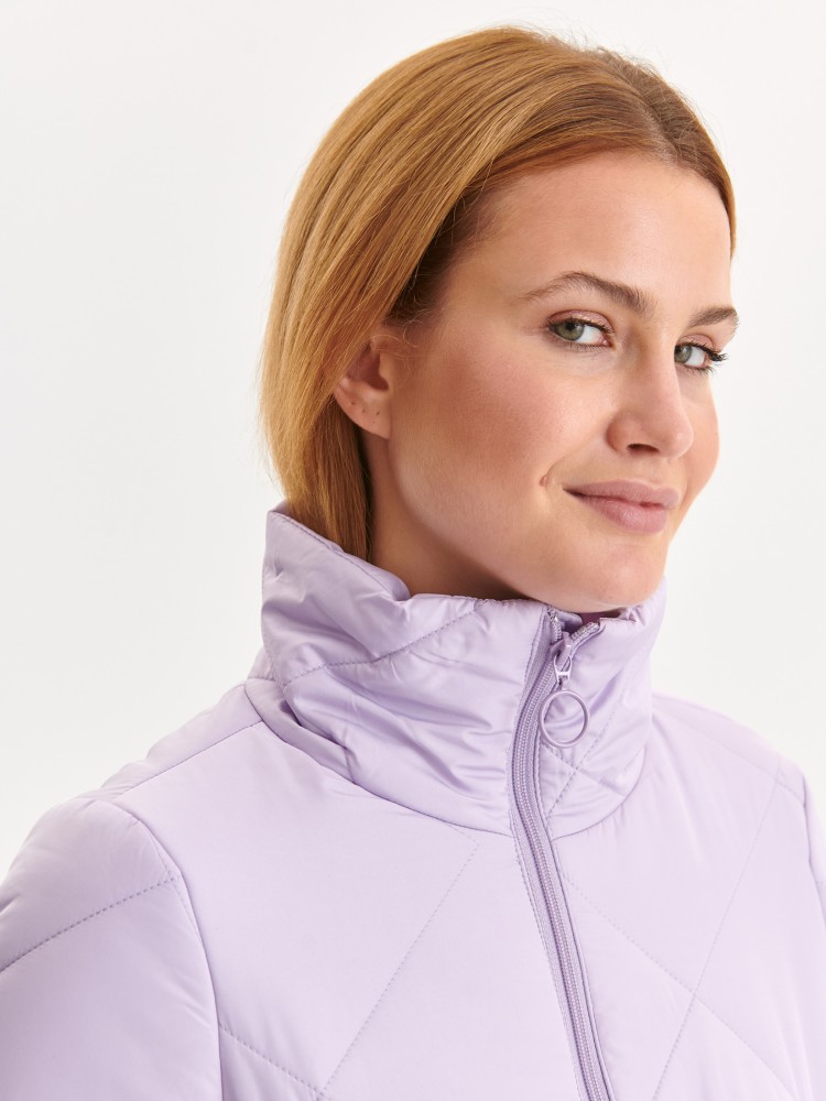 Pikowana krótka kurtka