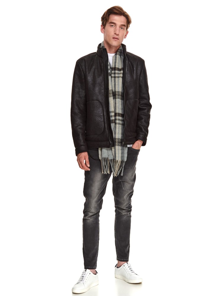 Krótki kożuch ze stójką