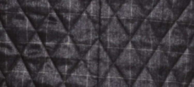 Kurtka w kratę pikowana