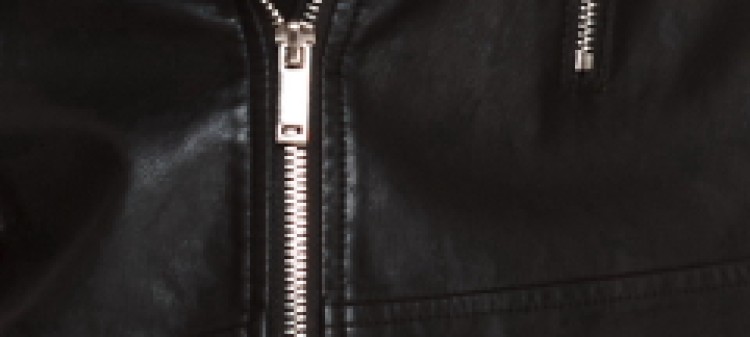 Krótka luźna ramoneska