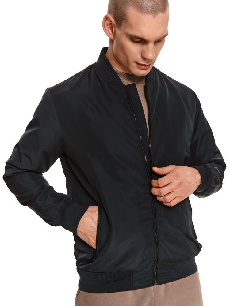 Kurtka w stylu bomber 