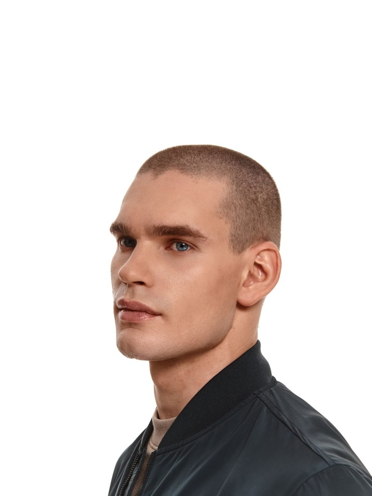 Kurtka w stylu bomber 