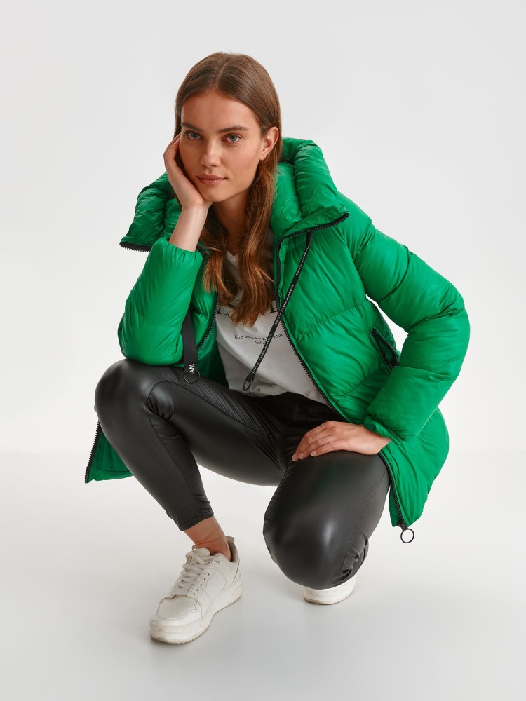 Krótka kurtka zimowa z kapturem Krótka kurtka zimowa z kapturem