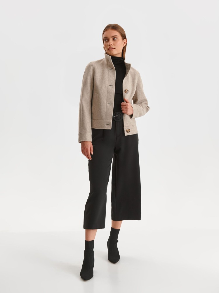 Krótka kurtka ze stójką