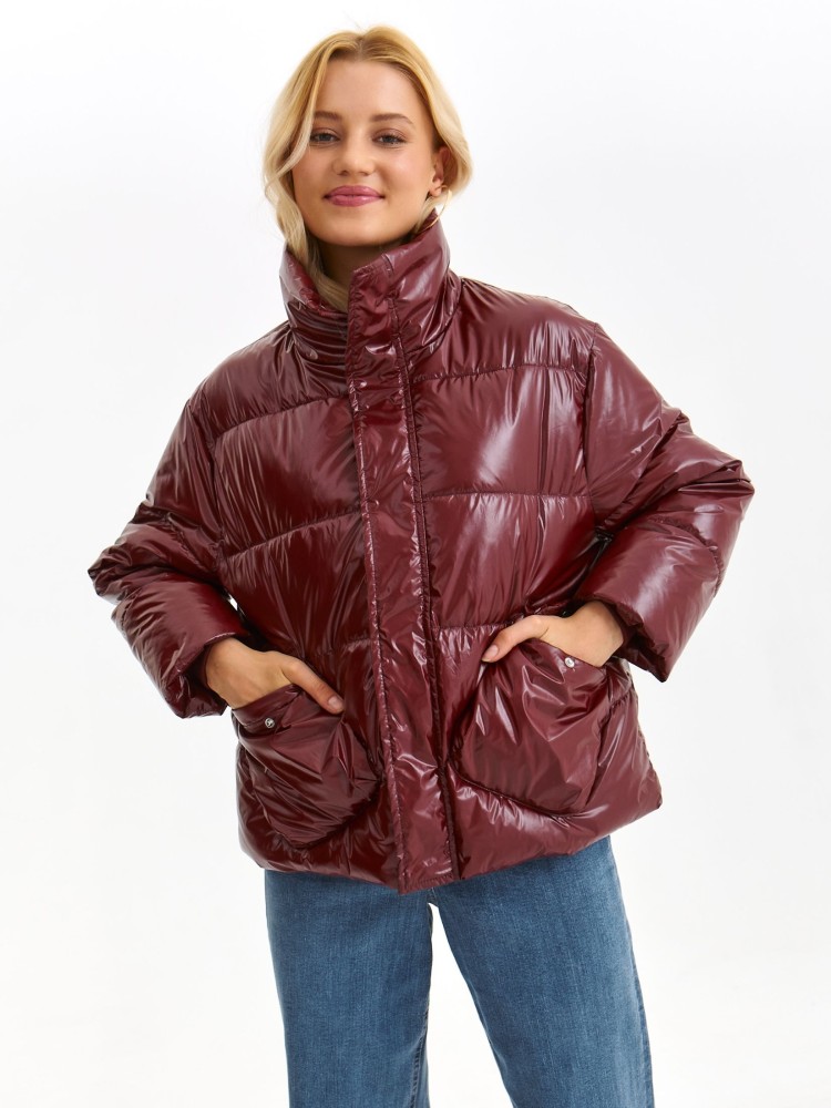 Błyszcząca kurtka z wysoką stójką i naszywanymi kieszeniami