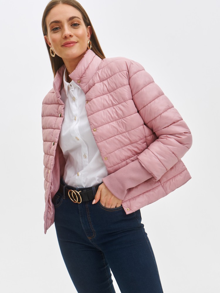 Krótka kurtka z szerokimi ściągaczami Krótka kurtka z szerokimi ściągaczami