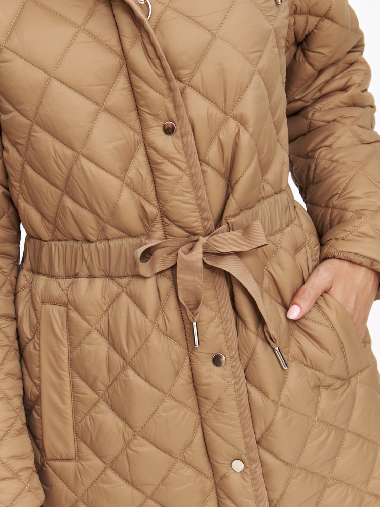 Pikowana beżowa kurtka damska Pikowana beżowa kurtka damska