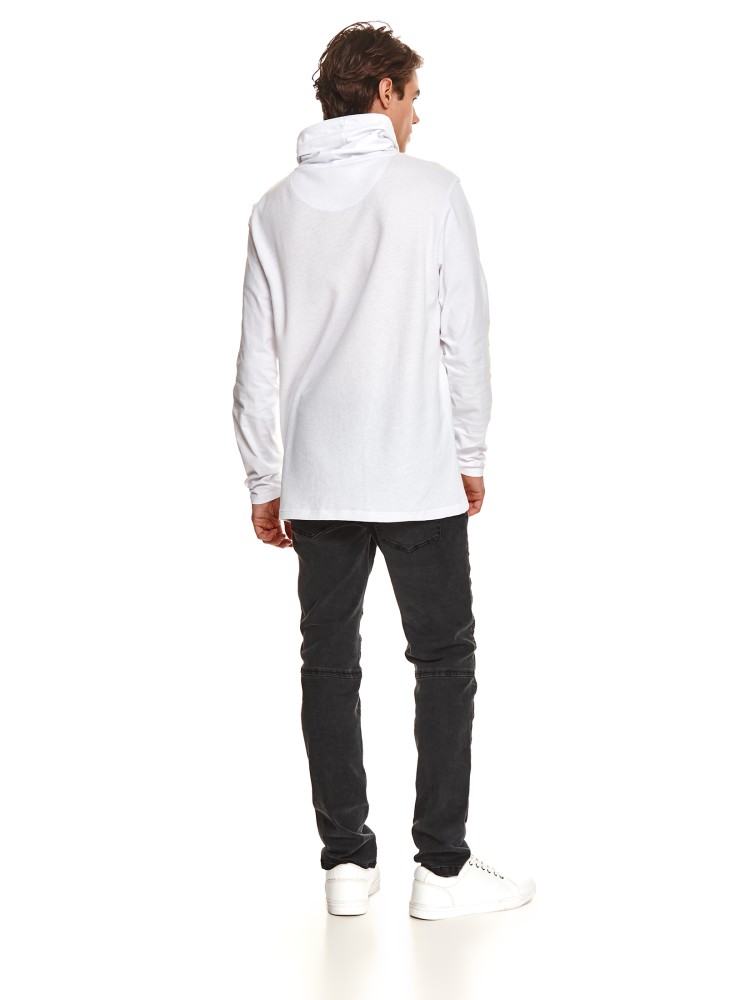 T-shirt z luźnym golfem