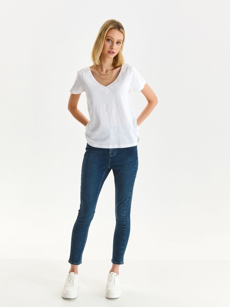 Bawełniany t-shirt damski z aplikacją