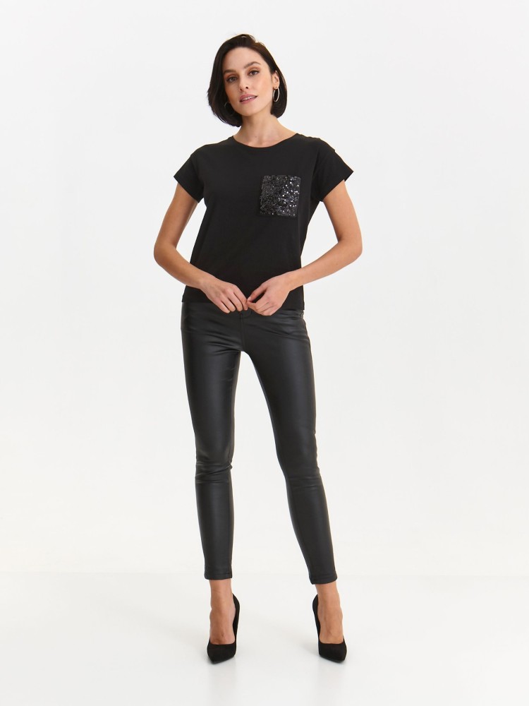 T-shirt z cekinową kieszonką