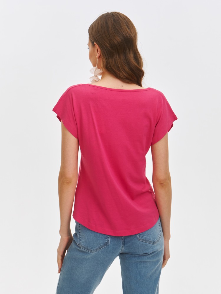 Bluzka z dekoltem  Bluzka z dekoltem