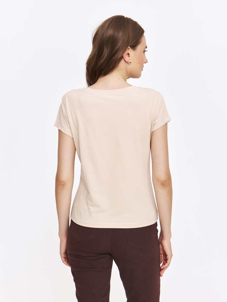 Beżowy t-shirt z błyszczącym nadrukiem