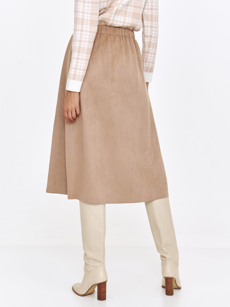 Rozkloszowana spódnica z imitacji zamszu