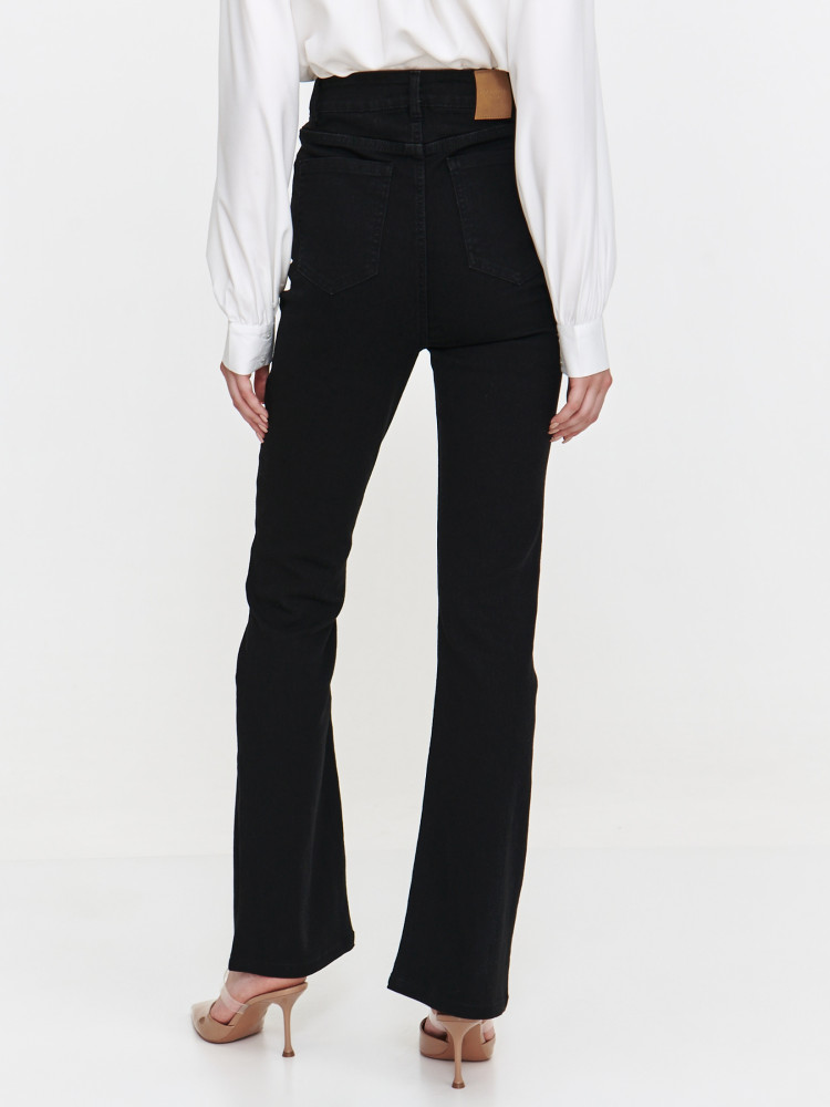 Spodnie damskie typu flare