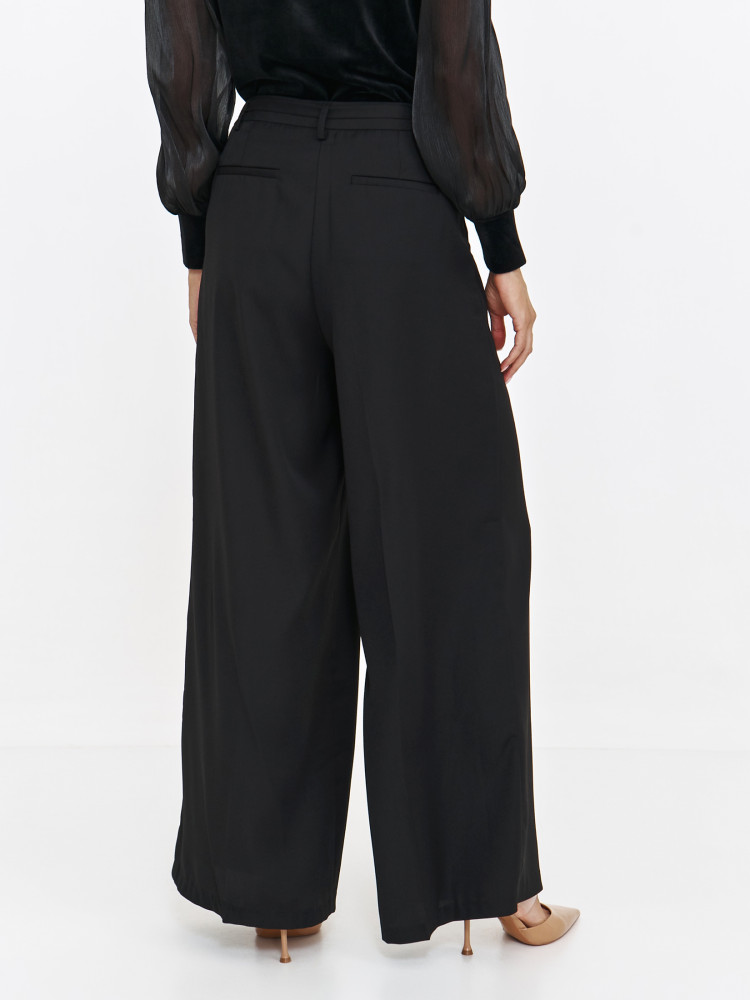 Szerokie eleganckie spodnie