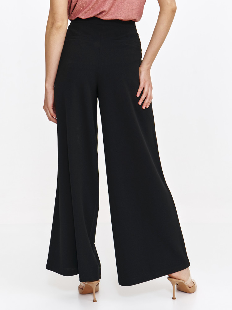 Spodnie z szeroką nogawką z gumą w pasie 