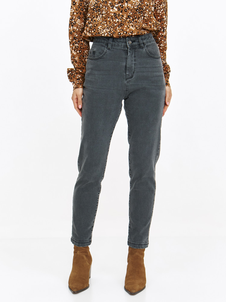 Szare dopasowane jeansy Szare dopasowane jeansy