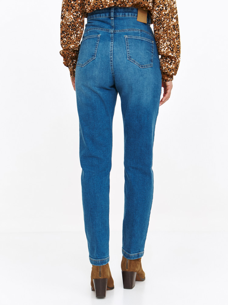 Granatowe spodnie jeansowe Granatowe spodnie jeansowe