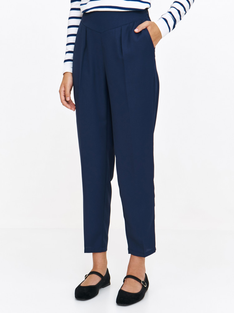 Spodnie typu cygaretki