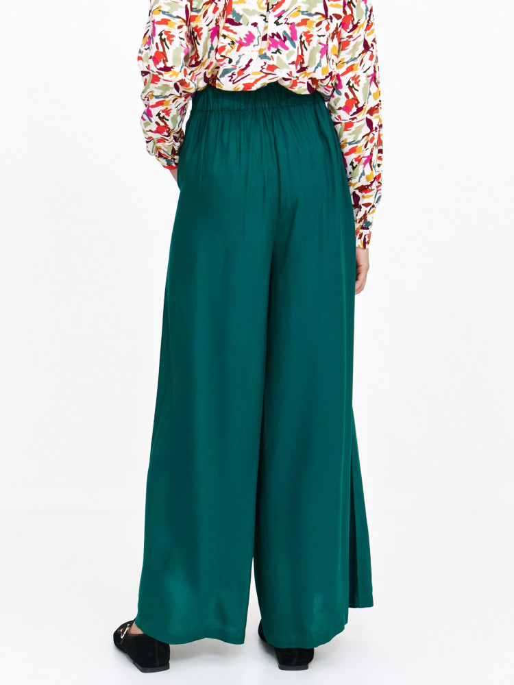 Spodnie z szeroką nogawką długości 7/8