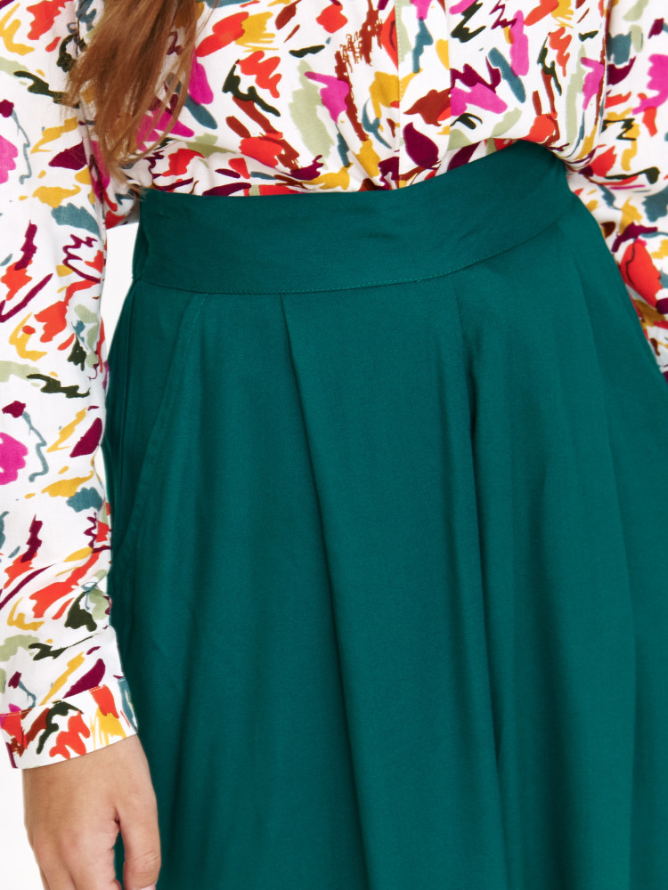 Spodnie z szeroką nogawką długości 7/8