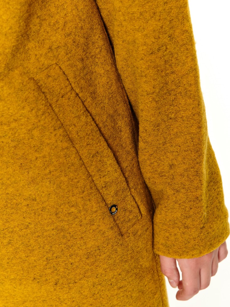 Wełniany płaszcz ze stójką